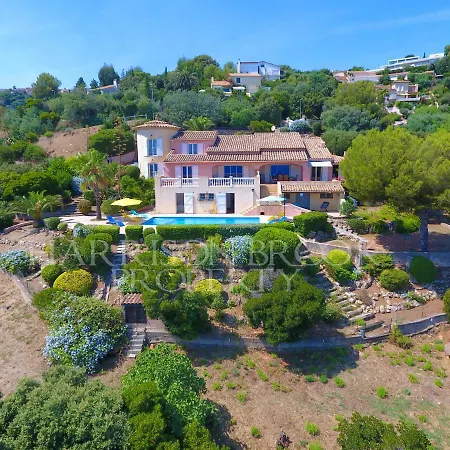 Blue Bay View Villa *